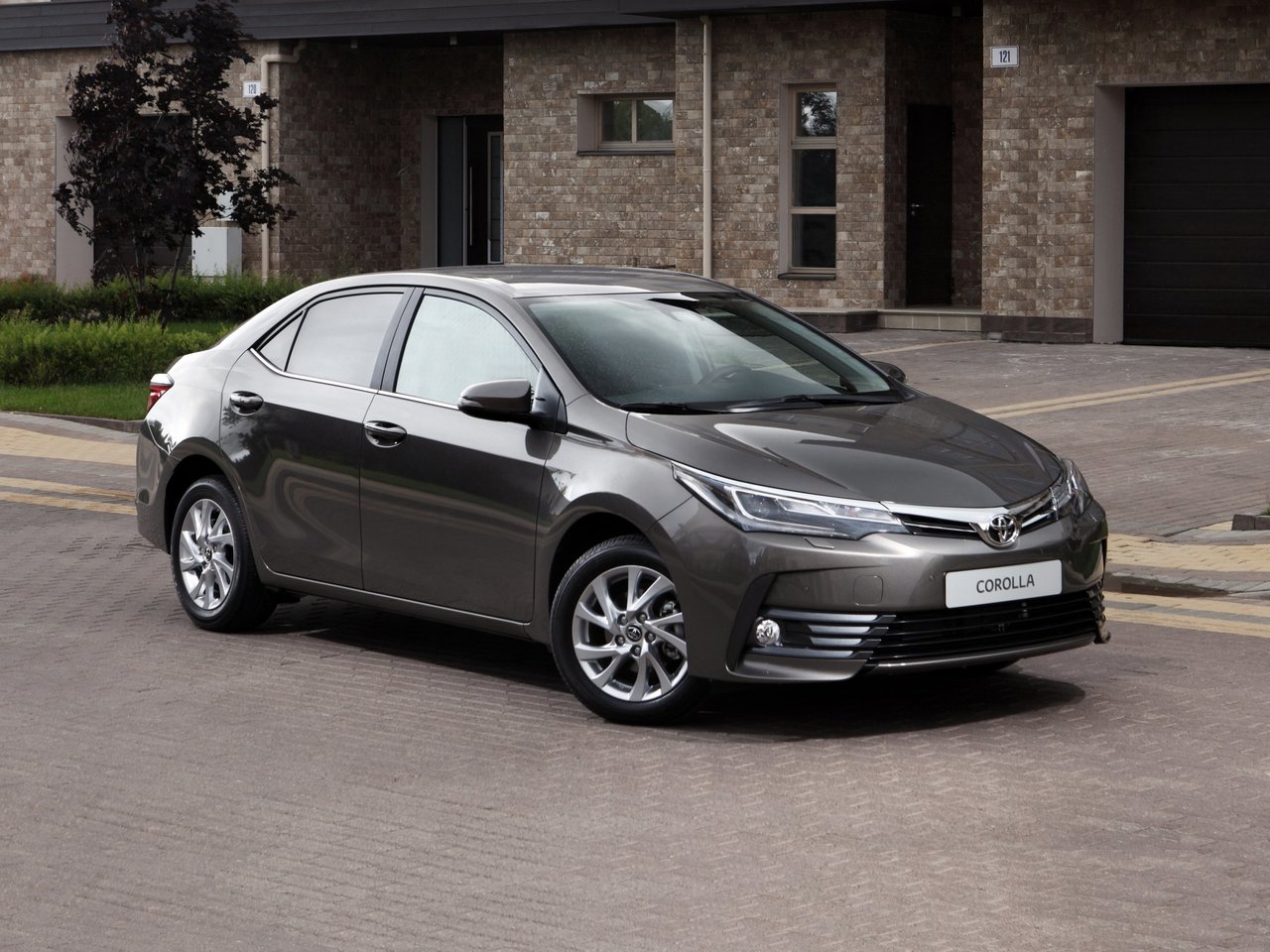 Toyota Corolla (2015 – XI (E160, E170) Рестайлинг)